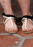 ATK Galleria: Alexia Gold (Alexia Gold Spreads Outdoors)