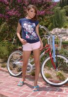 Alyssa Hall in solo, Alyssa Hall (aly011) ATK Petites: Alyssa Hall (Alyssa Hall in solo)