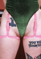 ATK Natural & Hairy: Apricot Pitts (Apricot Pitts shows off her one-piece)