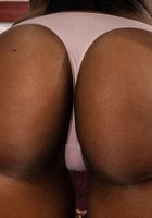 ATK Exotics: Ashley Aleigh (Ashley Aleigh in black women)