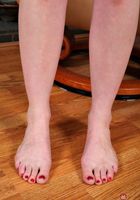 ATK Galleria: Aston Wilde (Aston Wilde Fingers Her Pussy For You)