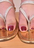 Blair spreads her toes and her hairy twat., Blair Summers (bla012) ATK Natural & Hairy: Blair Summers (Blair spreads her toes and her hairy twat.)