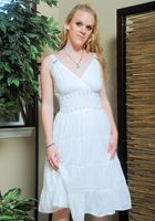 ATK Archives: Hydii May (Hydii May has warm smiles.)