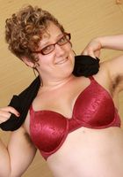 Hairy Josey spreads her bush open, Josey (jos025) ATK Archives: Josey (Hairy Josey spreads her bush open)