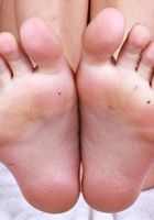 ATK Petites: Kate Legend (Kate Legend Spreading Shaved Pussy)