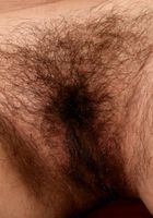 Hairy Kimmi spreads her bush, Kimmi (kim052) ATK Natural & Hairy: Kimmi (Hairy Kimmi spreads her bush)
