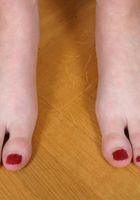 Laura in footfetish, Laura (lau026) ATK Archives: Laura (Laura in footfetish)