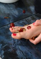 Leslie in footfetish, Leslie (les005) ATK Archives: Leslie (Leslie in footfetish)