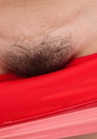 Minnie Minx hanging her fine ass and hairy bush out of the tub., Minnie Minx (min017) ATK Natural & Hairy: Minnie Minx (Minnie Minx hanging her fine ass and hairy bush out of the tub.)