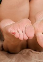 Olivia Alize in footfetish, Olivia Alize (oli018) ATK Petites: Olivia Alize (Olivia Alize in footfetish)
