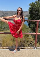 ATK Galleria: Summer Renee (Summer Renee Beach Date Behind the Scenes)