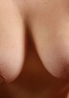 Suzie shows off her curves and fur, Suzie (suz037) ATK Natural & Hairy: Suzie (Suzie shows off her curves and fur)