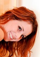 Mia Valentine in solo, Mia Valentine (twe001) ATK Petites: Mia Valentine (Mia Valentine in solo)