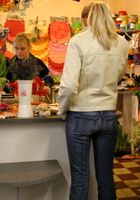 ATK Premium: Viktoria (Viktoria in candid)