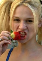 Violet in masturbation, Violet (vio005) ATK Archives: Violet (Violet in masturbation)